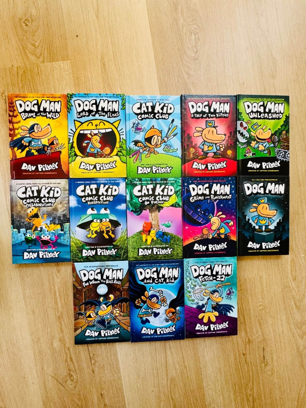 🔥 HUGE 13 Book Dog Man + Cat Kid Comic Club Collection Box Set Bundle EUC